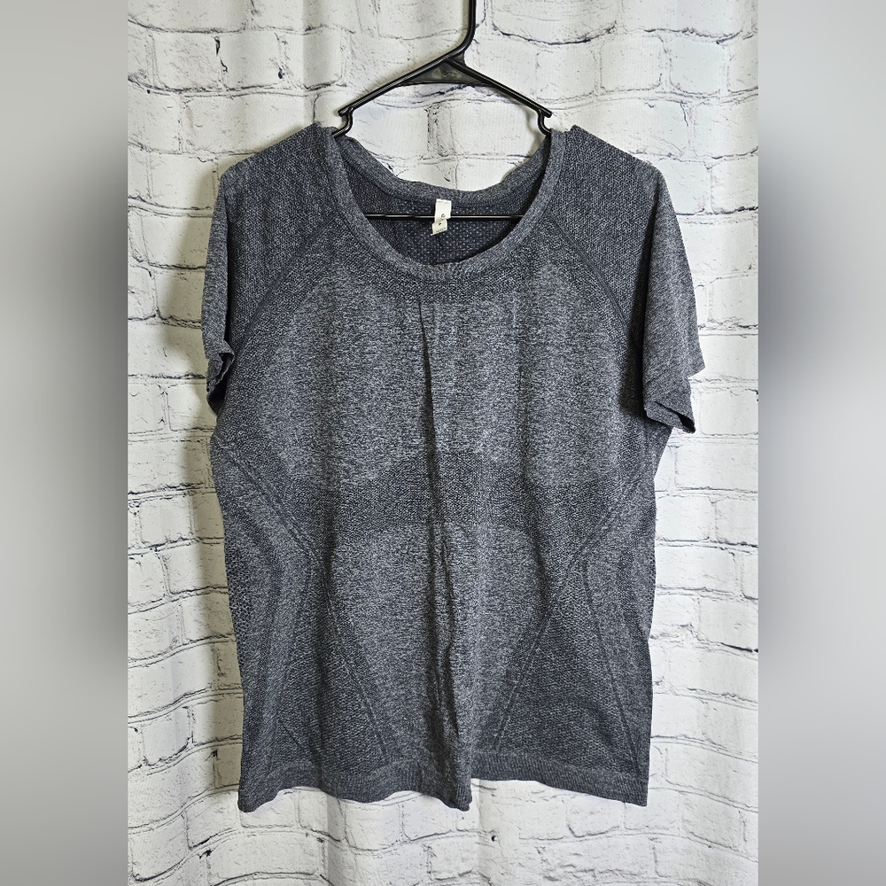Athleta Gray‎ Women's Plus Size Workout Top Size 1X